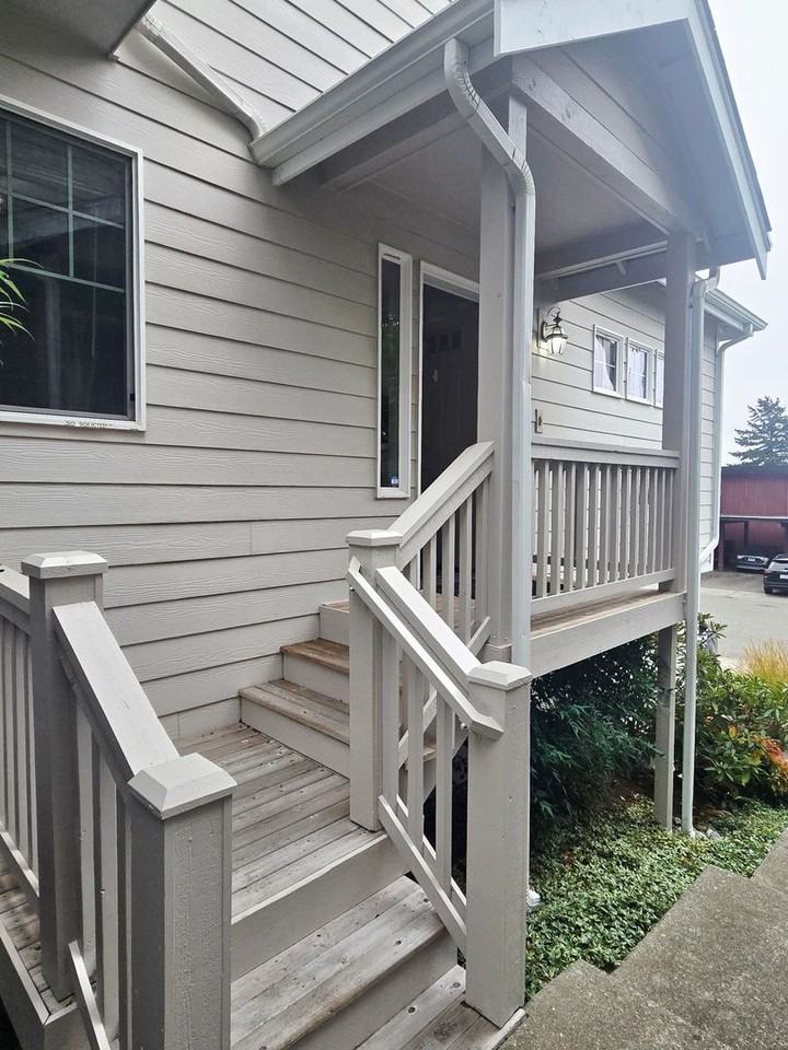 111 N Lafayette Ave - Photo 4 of 46