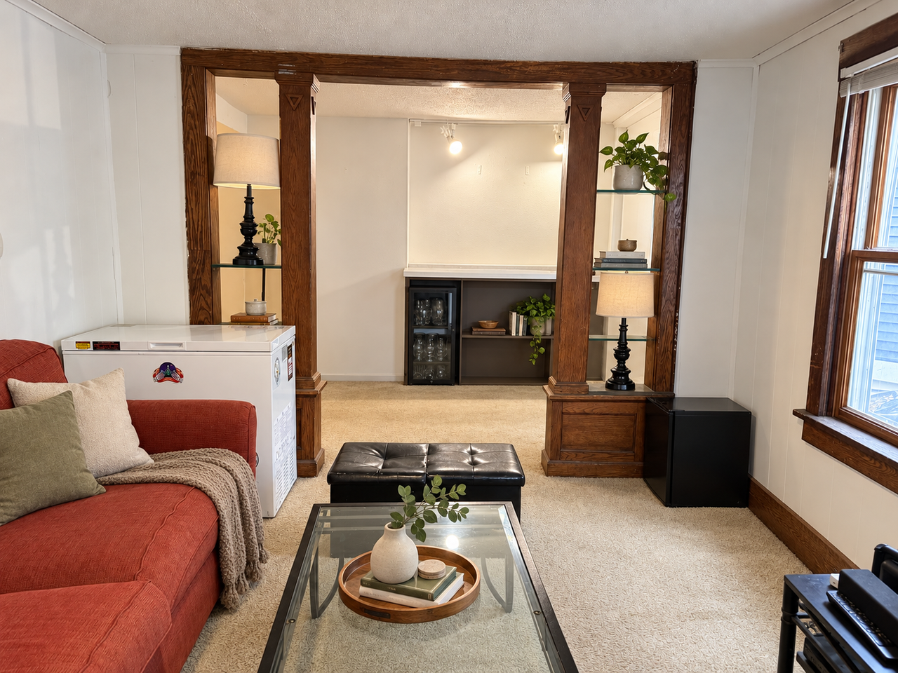 119 N Bedford St - Photo 5 of 21