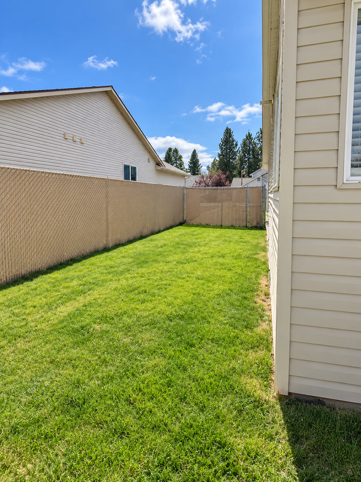 125 Greenbriar Ln - Photo 7 of 31