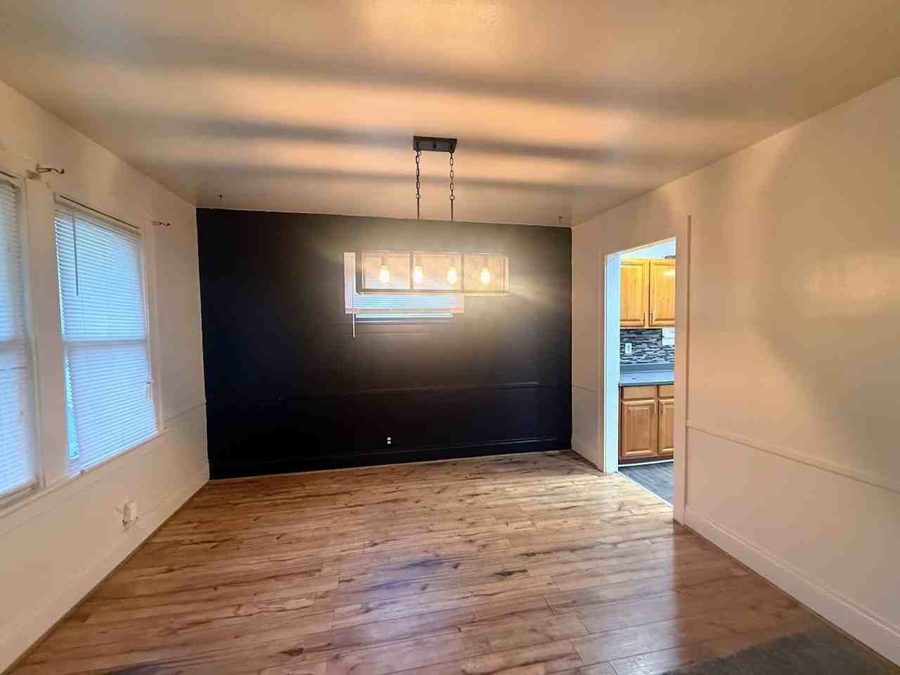 261 Madison Ave - Photo 2 of 16