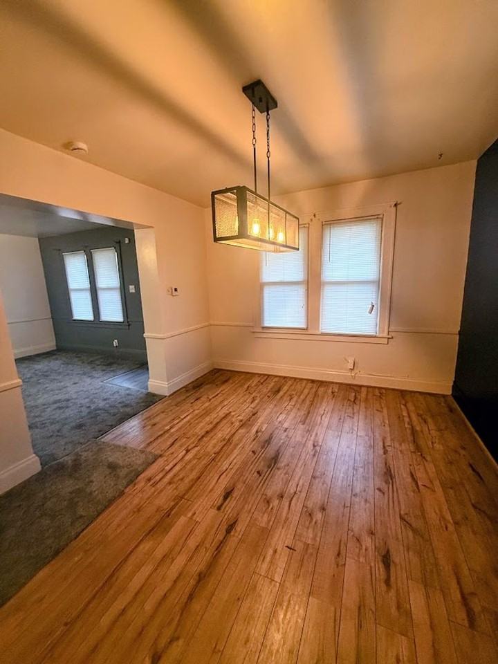 261 Madison Ave - Photo 3 of 16