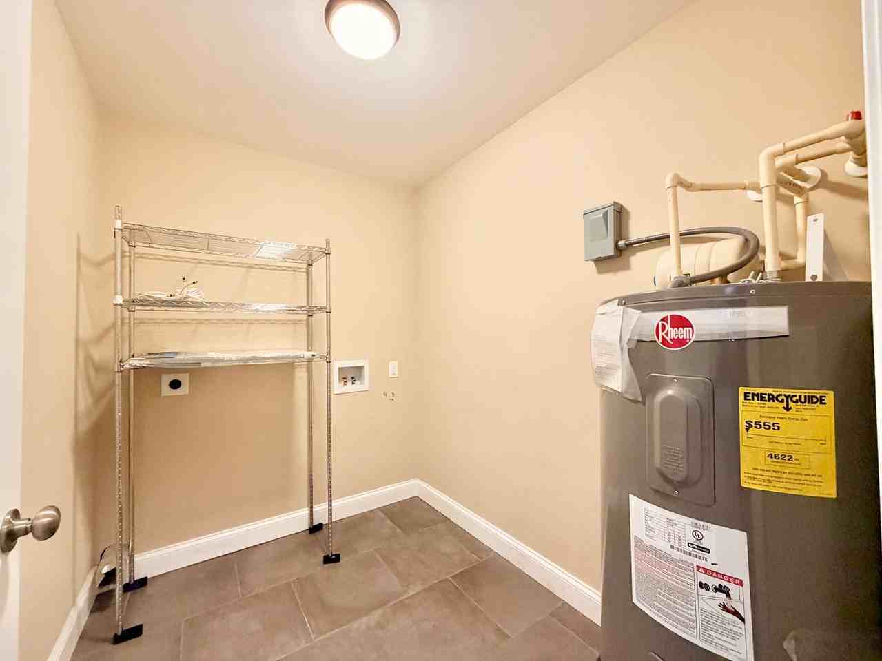 225B Grigg Ave - Photo 7 of 18