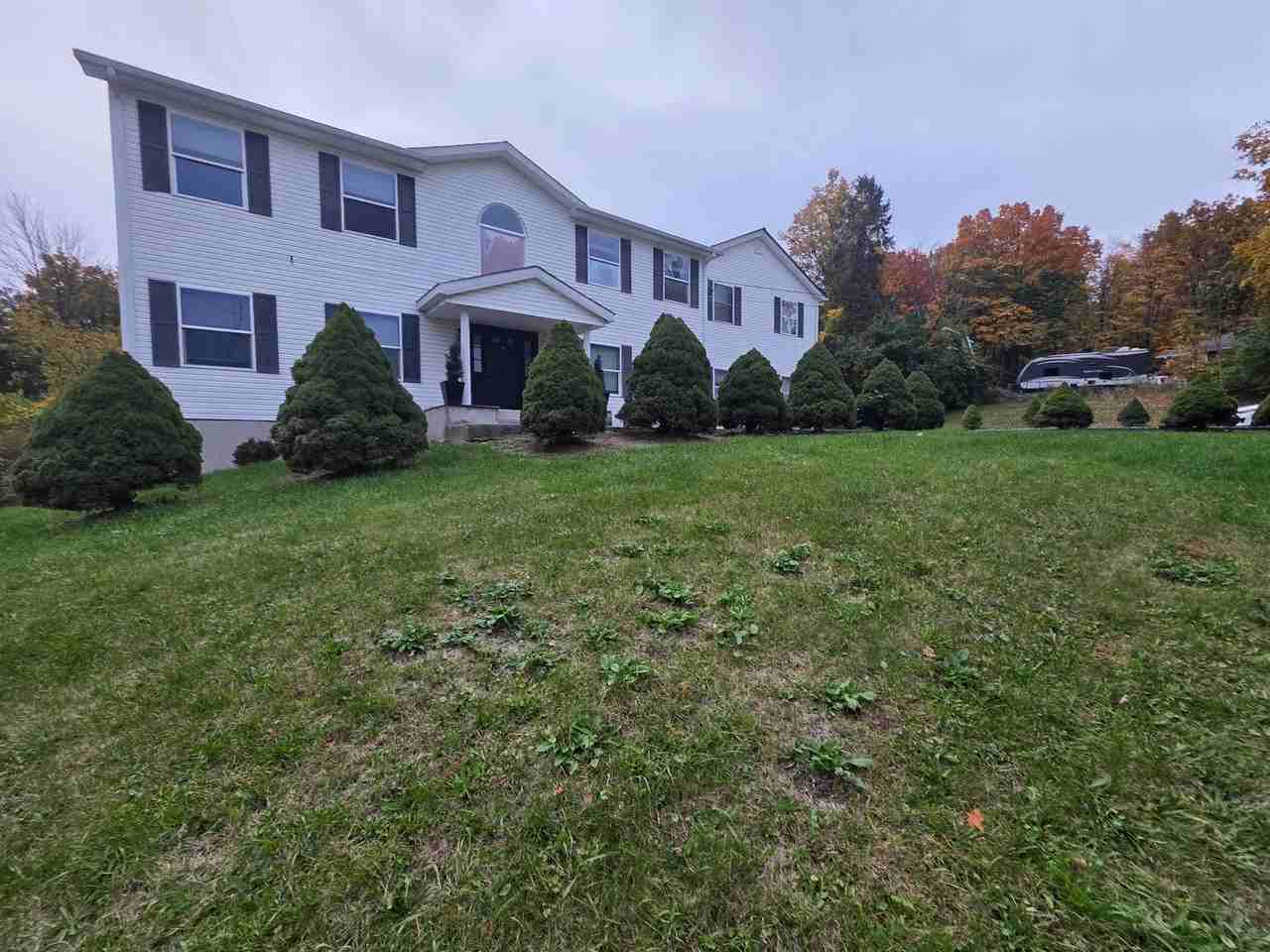 125 Cedar Hill Rd - Photo 2 of 36