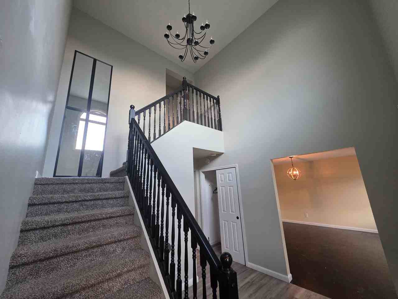 125 Cedar Hill Rd - Photo 4 of 36
