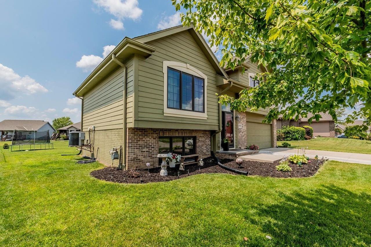 5100 Crogans Way Rd - Photo 3 of 50