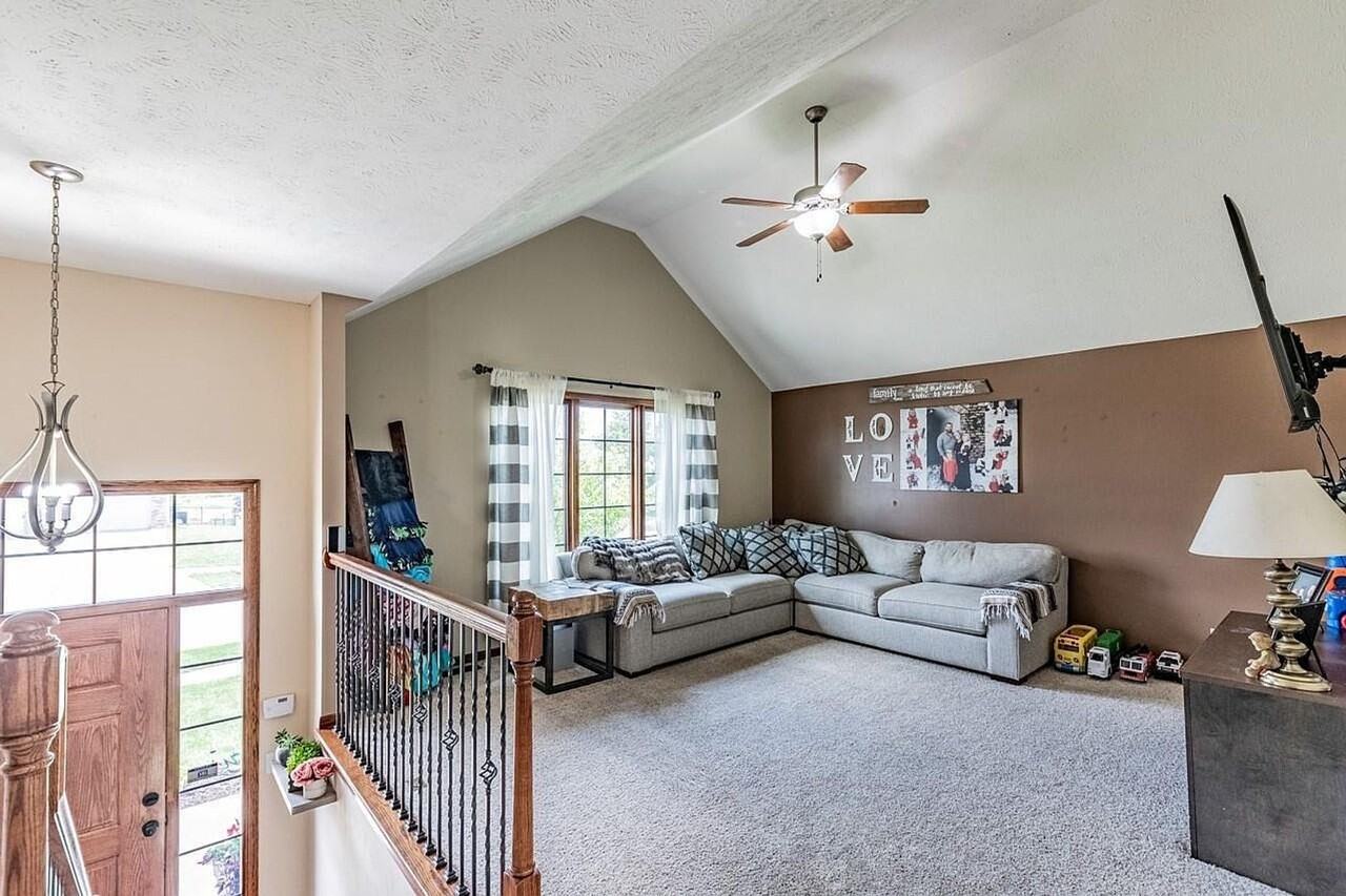 5100 Crogans Way Rd - Photo 5 of 50