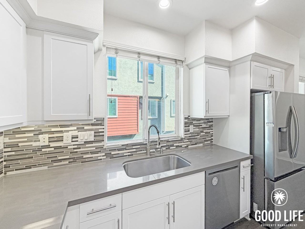 215 Antoni Gln #1108 - Photo 4 of 27