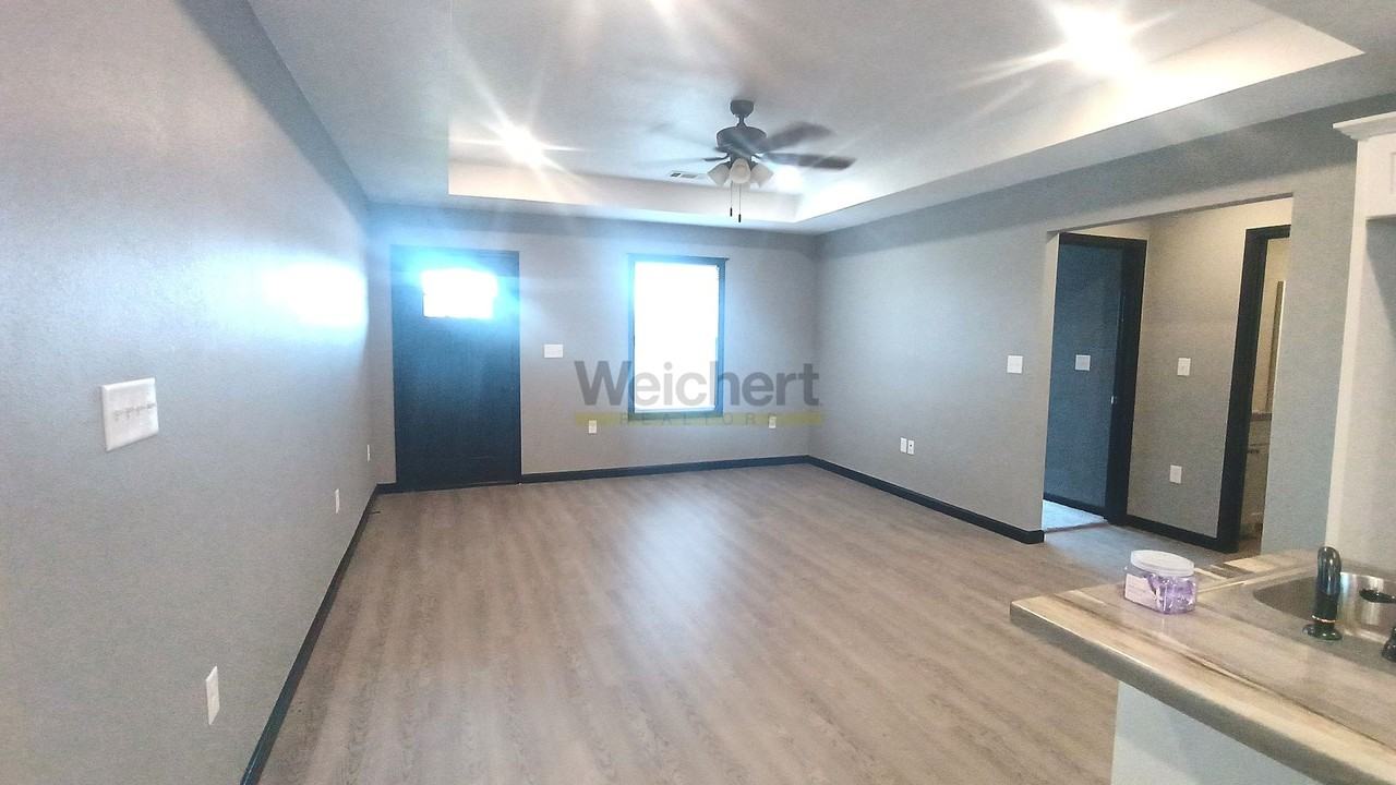 108 Formon Dr - Photo 2 of 14
