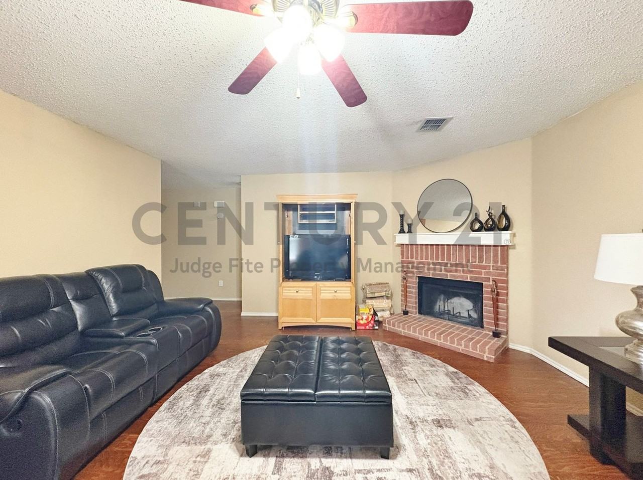 1708 Canyon Oaks Dr - Photo 3 of 24