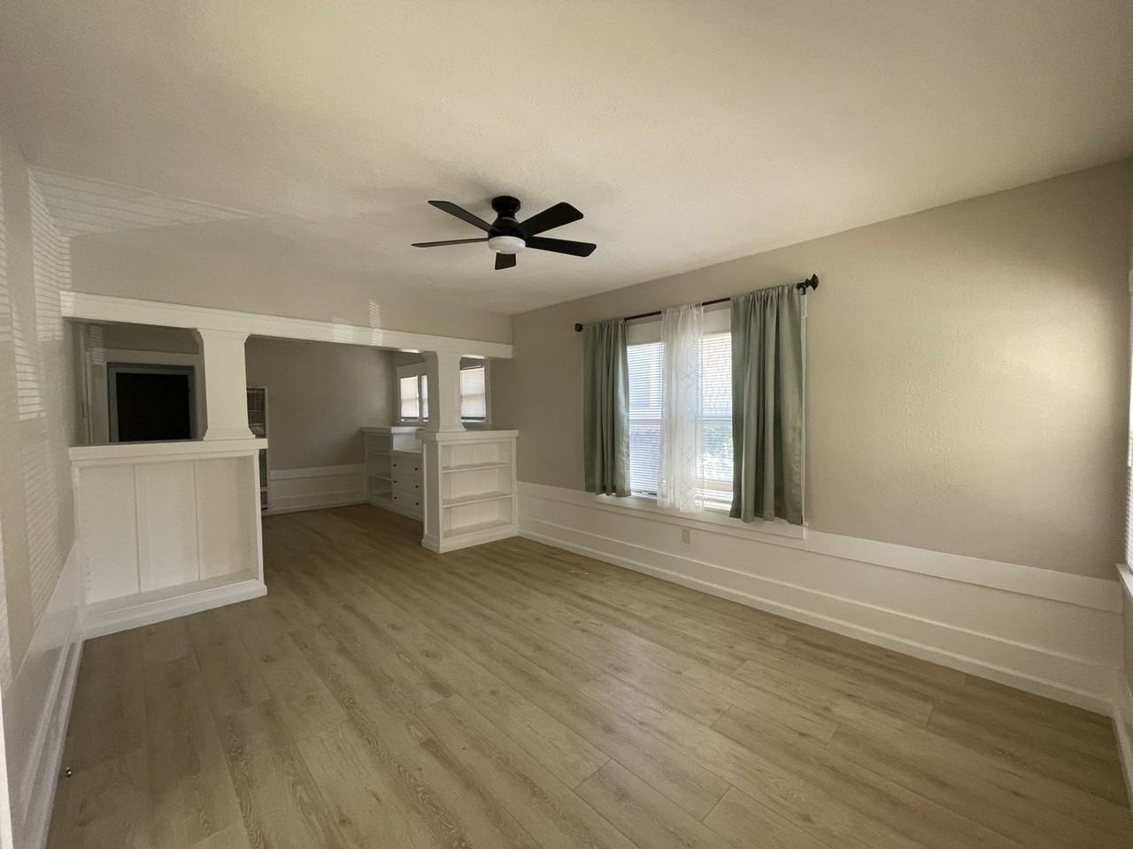 226 Louisiana St - Photo 4 of 18
