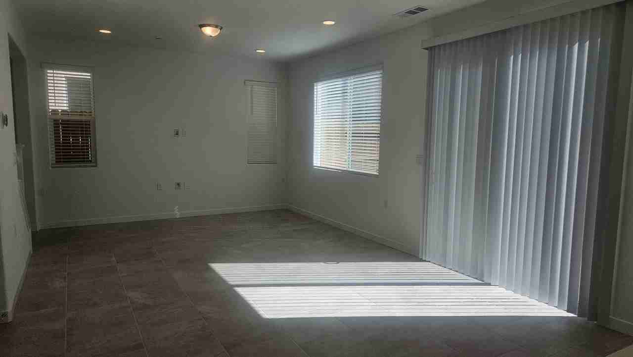 2947 E Ava Dr - Photo 7 of 43