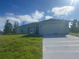 3705 Ne 12th Pl - Photo 1 of 1