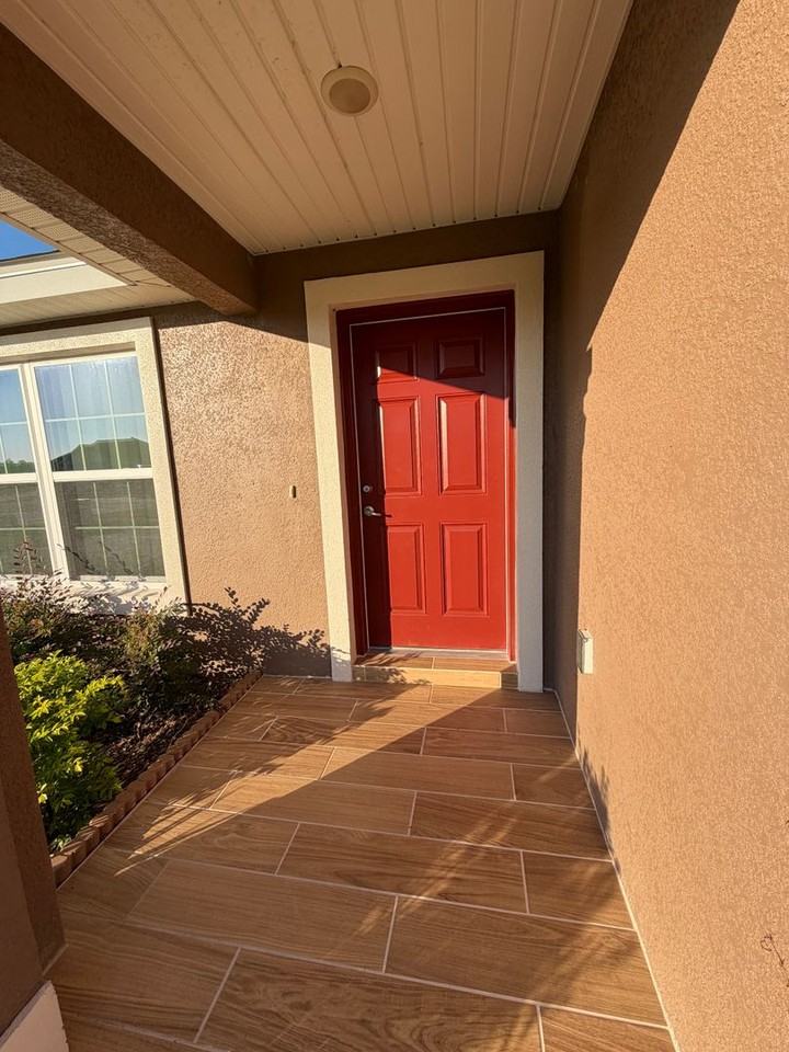 3507 Sw 155th Ln - Photo 3 of 48