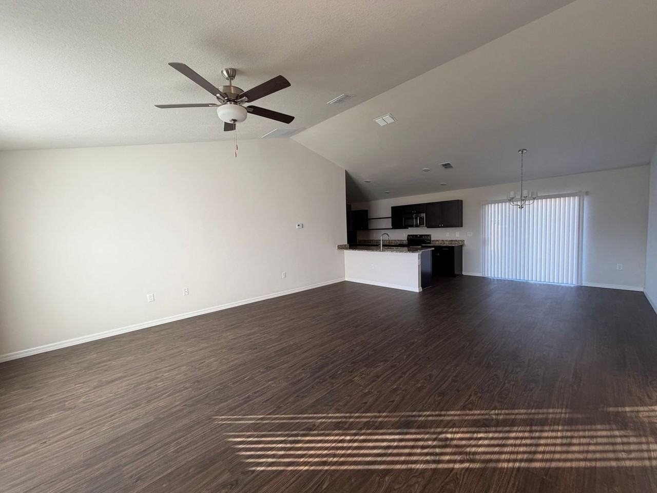 3507 Sw 155th Ln - Photo 6 of 48