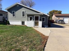 featured image of 626 S 16th St