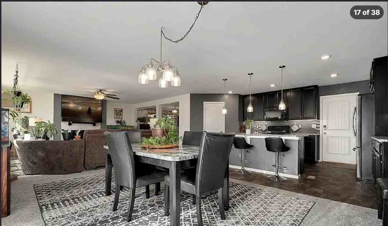 27630 E 7th Ln - Photo 7 of 13