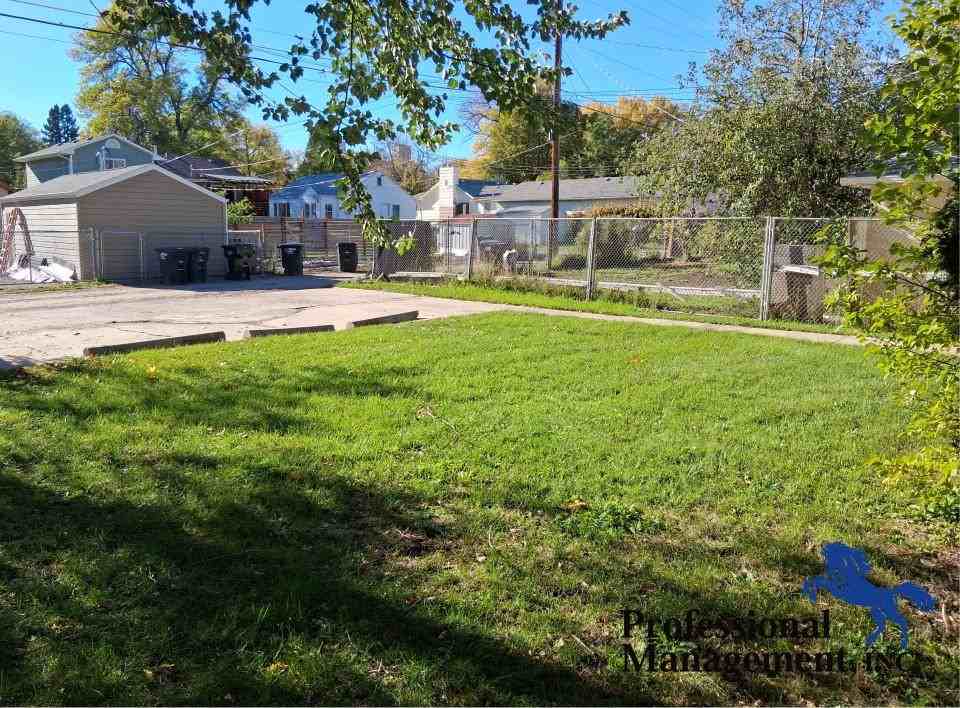 1016 N 23rd St #B - Photo 6 of 6