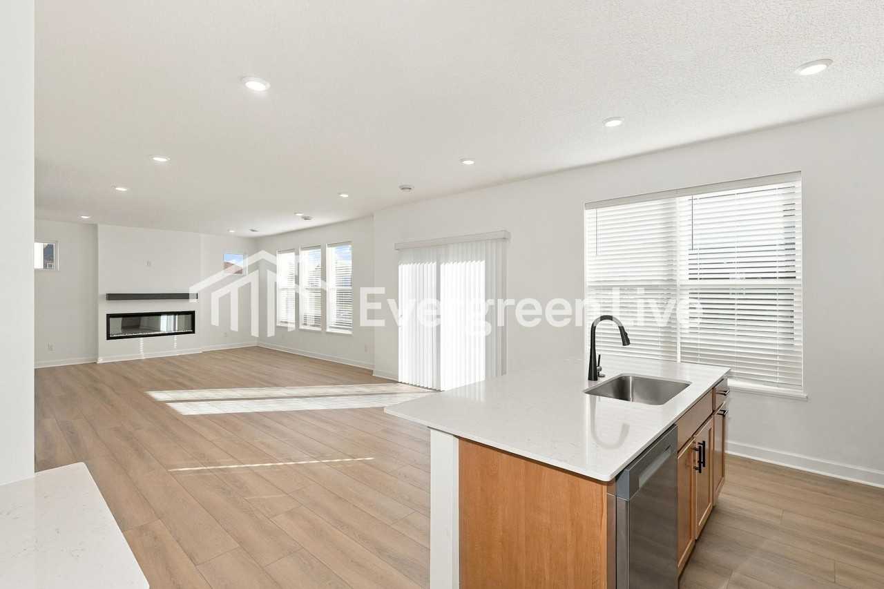 2590 Green Ash Ave - Photo 6 of 17