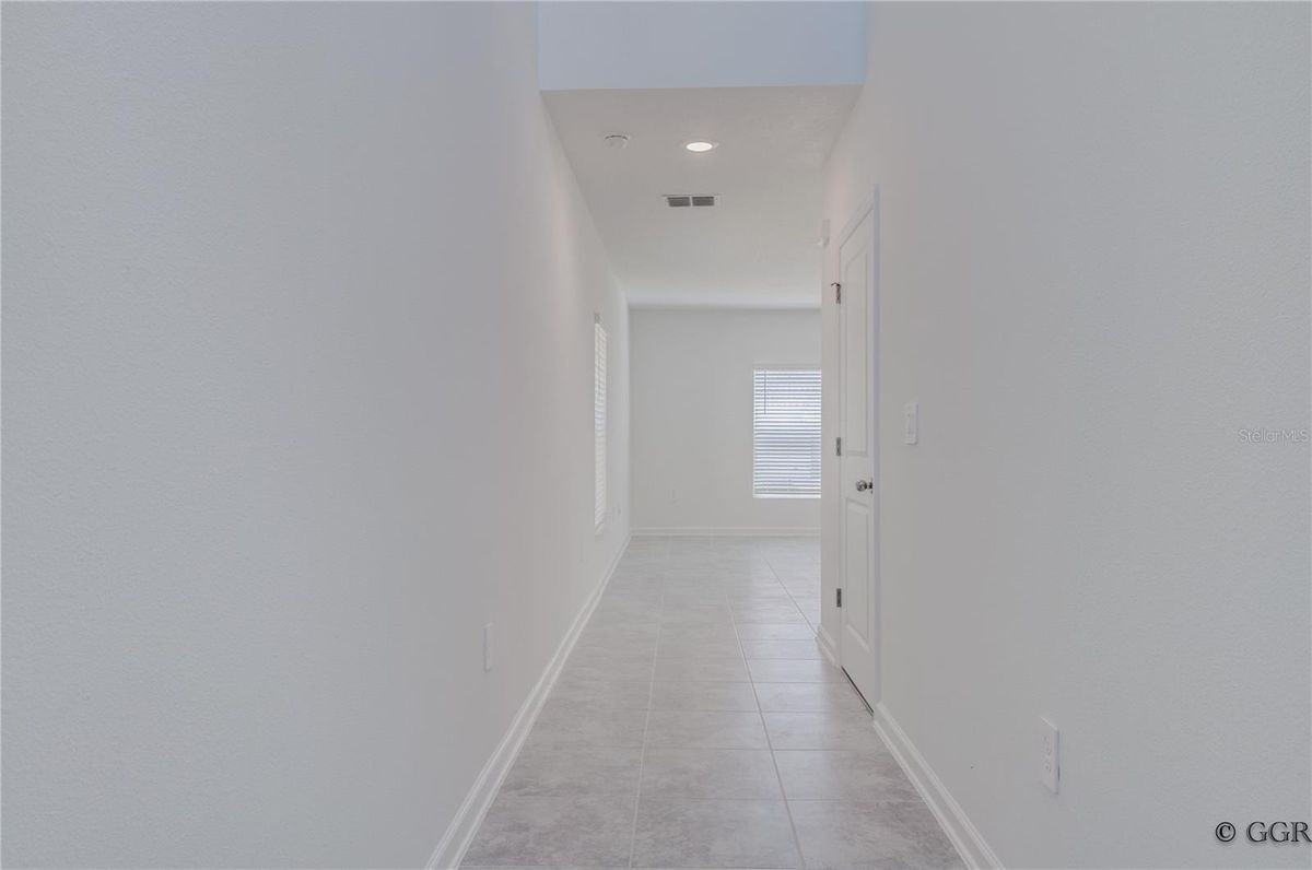 1806 Weir Blvd - Photo 4 of 16