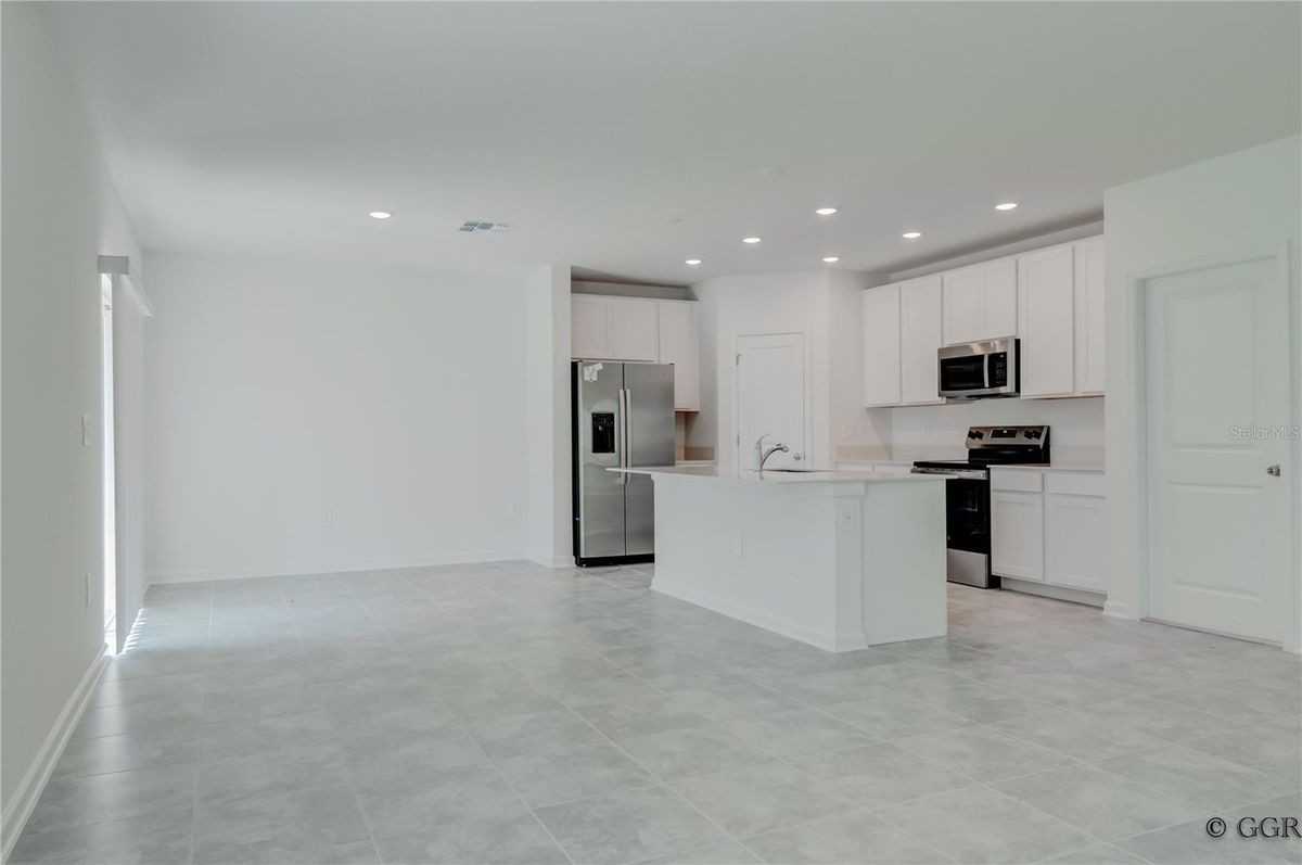 1806 Weir Blvd - Photo 7 of 16