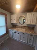 112 Hugo St - Photo 1 of 1