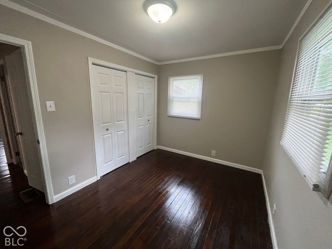 2326 Kessler Blvd North Dr - Photo 7 of 12