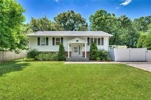 32 Woodridge Rd - Photo 2 of 15