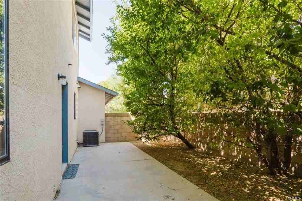 43840 Bobby Jones Dr ##2 - Photo 4 of 6