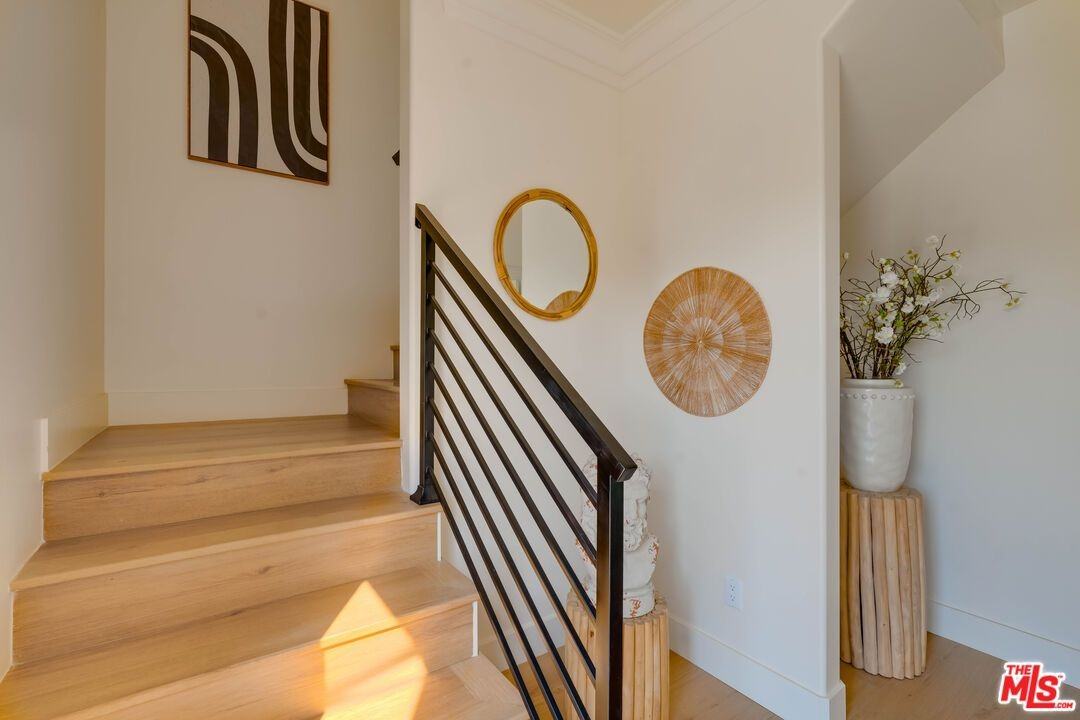 712 Chestnut Ave - Photo 4 of 17