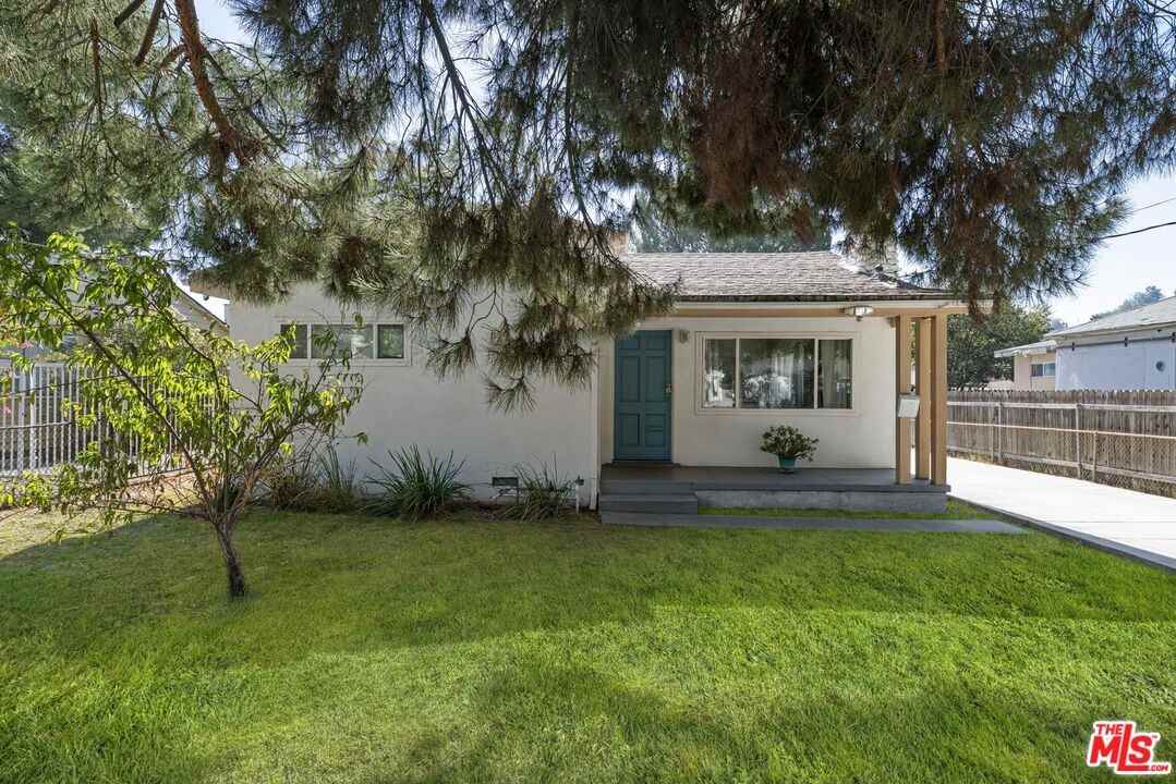 316 San Pascual Ave - Photo 2 of 11