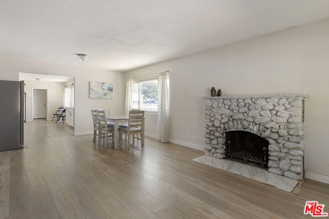 316 San Pascual Ave - Photo 3 of 11