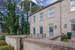 107 Old Orchard Ln - Photo 1 of 1