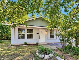 813 Emerald Wood Dr - Photo 1 of 1