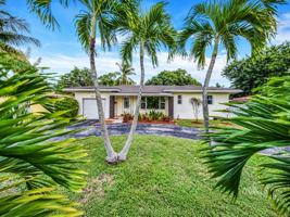 featured image of 11211 Ne 11th Pl