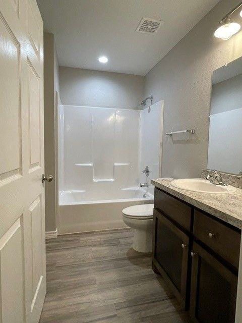920 Pauline St - Photo 7 of 7