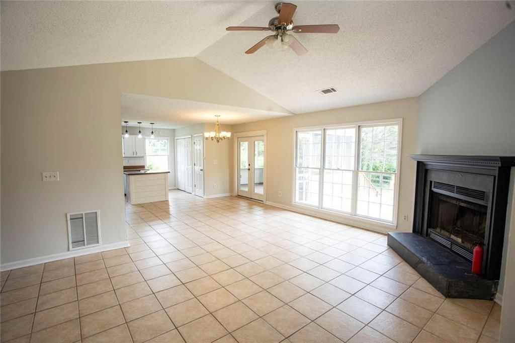 4960 Shipp Rd - Photo 7 of 50