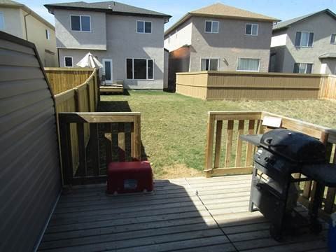 16824 53 St NW - Photo 3 of 6