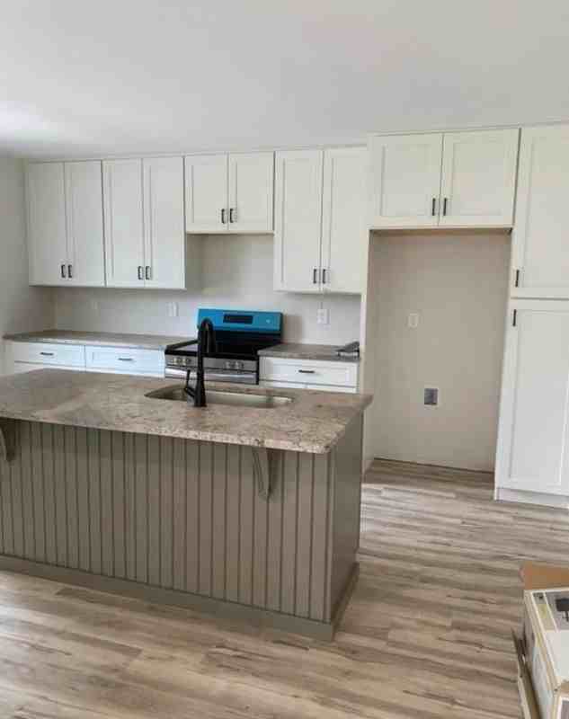 1815 Newell Ave - Photo 4 of 12