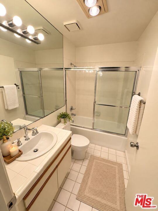 1240 S Corning St ##308 - Photo 4 of 43