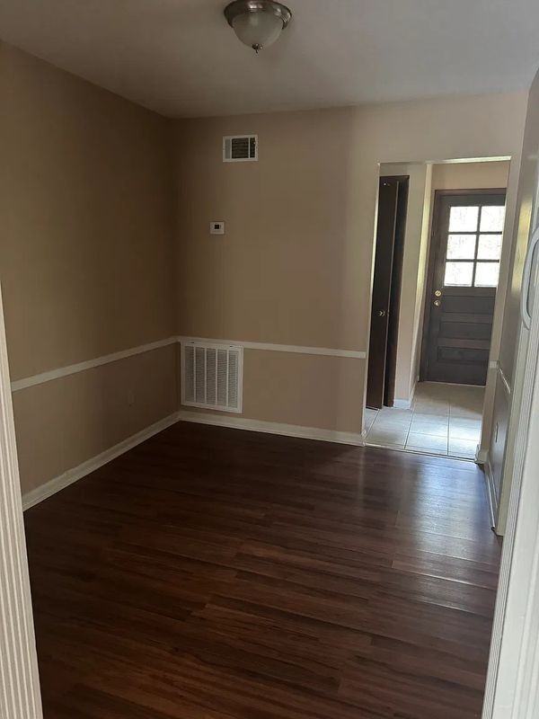 6293 Teletha Ln - Photo 5 of 16