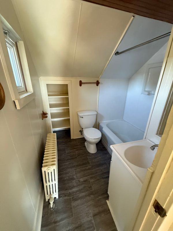 325 E Lancaster Ave - Photo 6 of 6