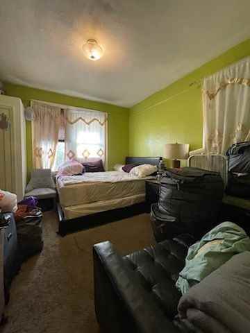 734 W 231st St - Photo 2 of 7