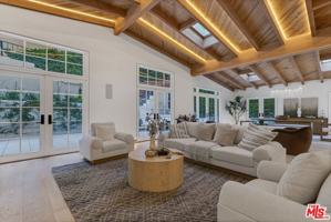 featured image of 10160 Cielo Dr