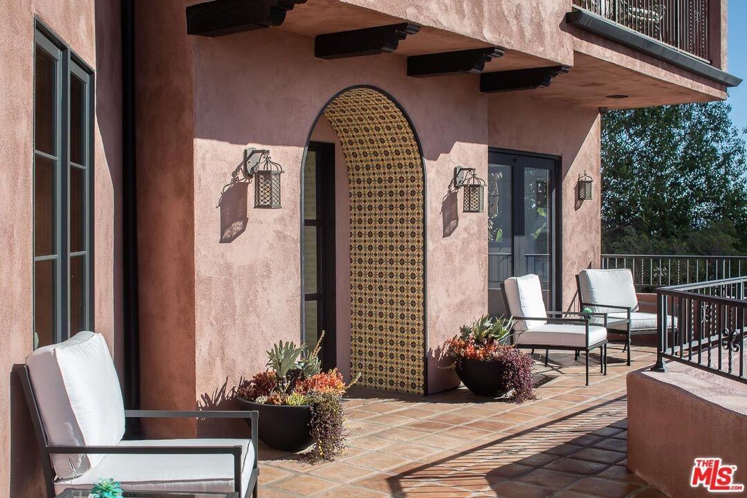 8425 W Sunset Blvd - Photo 4 of 27