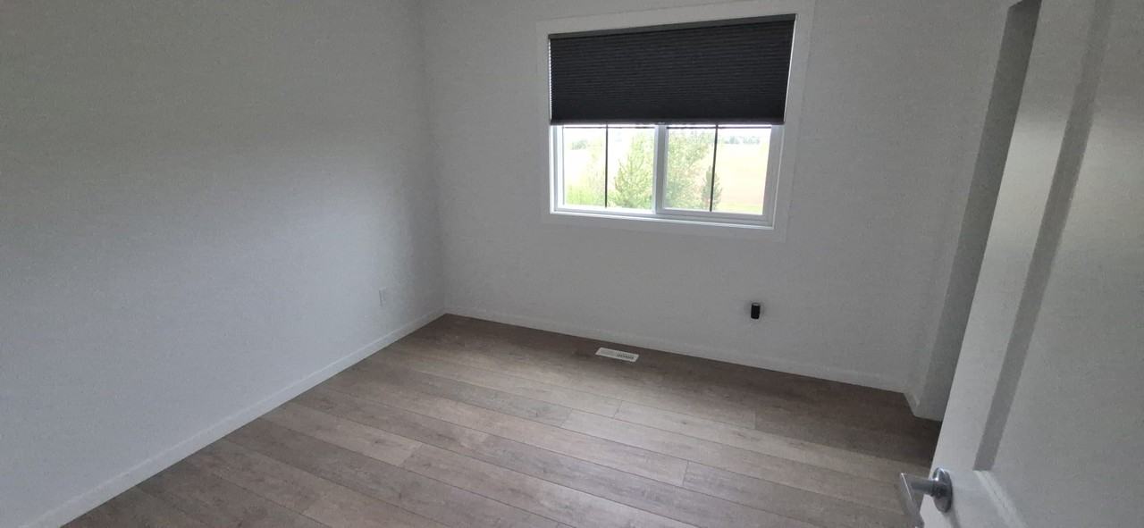3705 141 Street Southwest - Photo 2 of 8
