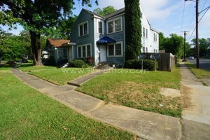 featured image of 2547 Pinehurst Blvd
