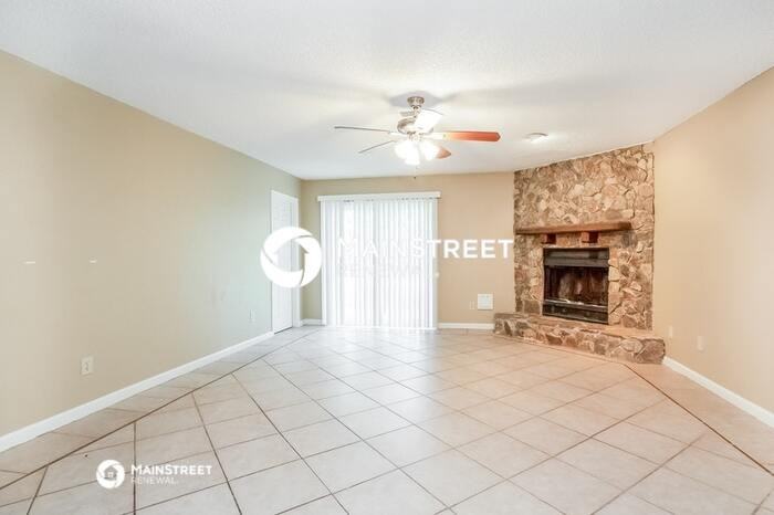 3123 Timberlark Dr - Photo 2 of 15