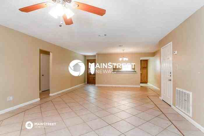 3123 Timberlark Dr - Photo 3 of 15