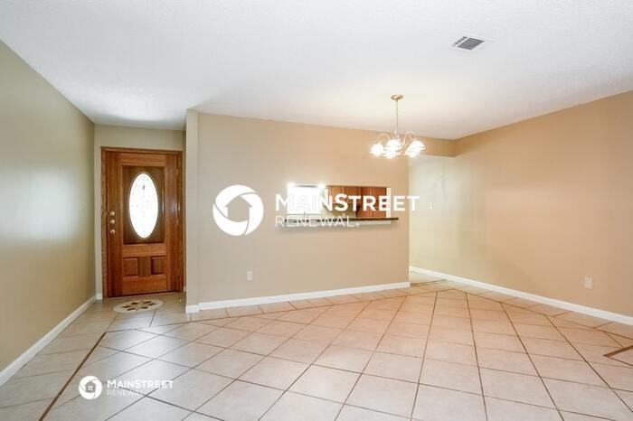 3123 Timberlark Dr - Photo 4 of 15
