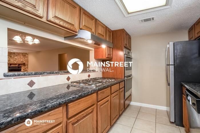 3123 Timberlark Dr - Photo 6 of 15